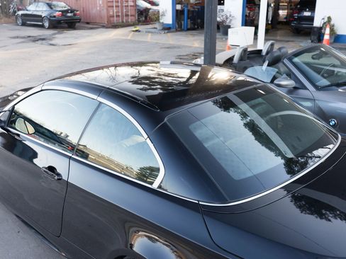 Used 2013 BMW M3 Convertible image 39