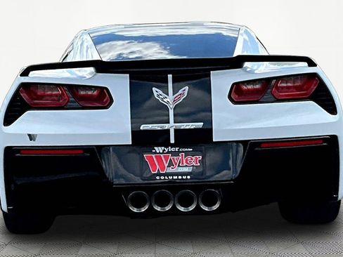 Used 2015 Chevrolet Corvette Stingray Coupe w/ 3LT Preferred Equipment Group image 5