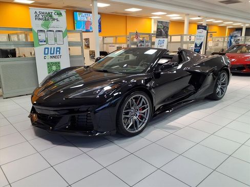 New 2026 Chevrolet Corvette Z06 w/ Battery Protection Package image 6