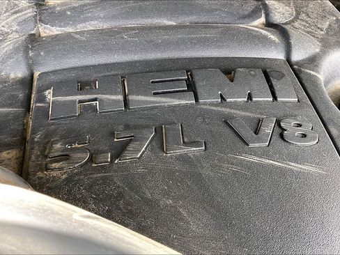 Used 2017 RAM 1500 Express image 32