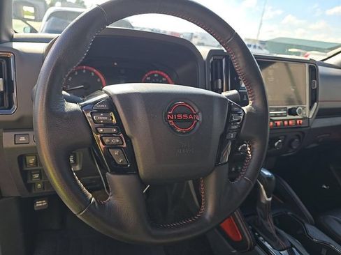 Certified 2025 Nissan Frontier Pro-X w/ Pro Premium Package RWD image 5