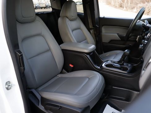 Used 2018 Chevrolet Colorado W/T image 26