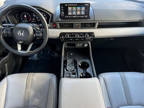 Used 2024 Honda Pilot EX-L image 10