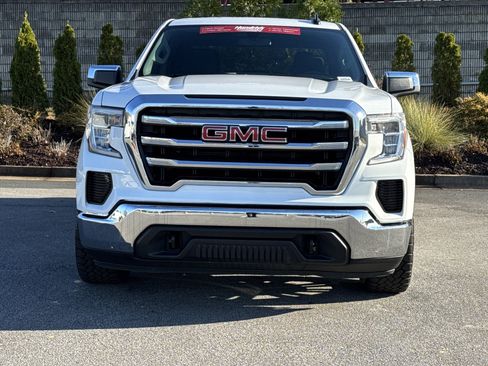 Used 2021 GMC Sierra 1500 SLE image 3