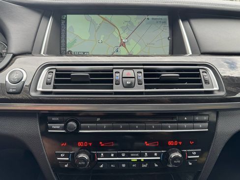 Used 2013 BMW 750Li RWD image 15