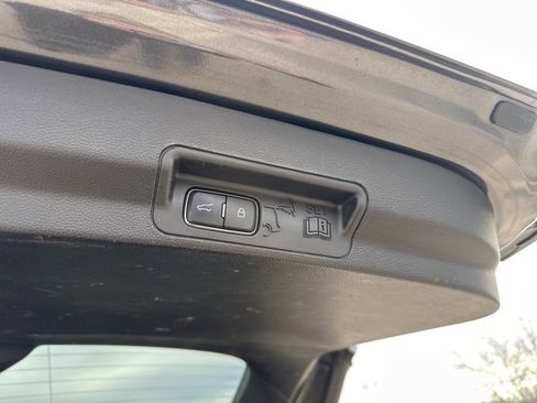 Used 2020 Ford Explorer ST w/ ST High-Performance Pack image 34