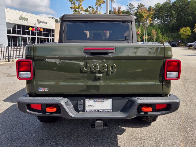 Used 2023 Jeep Gladiator Mojave AWD/4WD image 5
