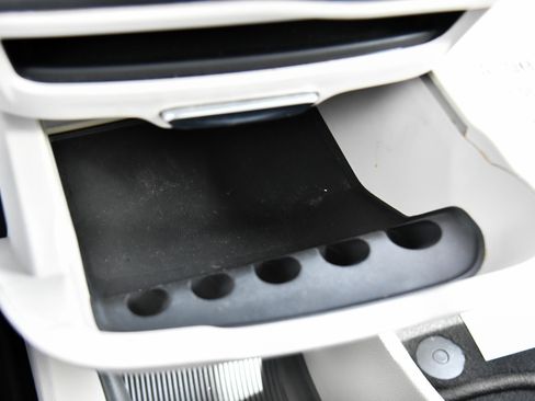 Used 2023 Chrysler Pacifica Touring-L FWD image 27