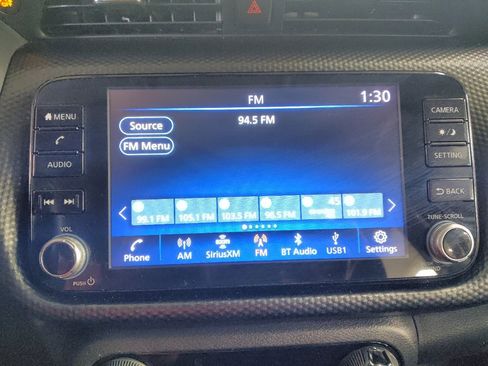 Used 2021 Nissan Kicks SV FWD image 25