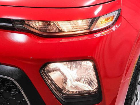 Used 2022 Kia Soul LX FWD image 12