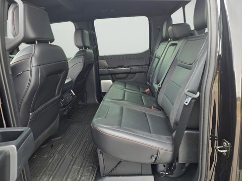 Used 2025 Ford F150 Raptor AWD/4WD image 12