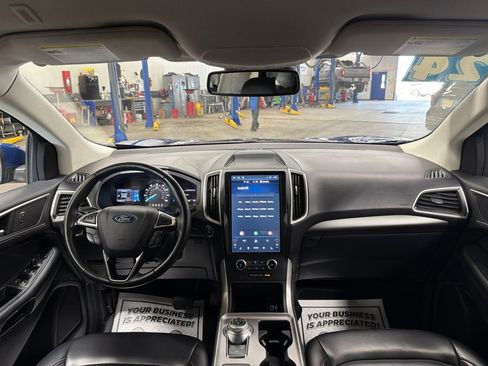 Certified 2024 Ford Edge SEL AWD/4WD image 16