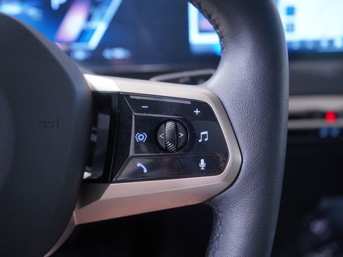 Used 2024 BMW iX xDrive50 image 19