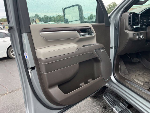 Used 2026 GMC Sierra 2500 SLT w/ SLT Premium Package AWD/4WD image 5