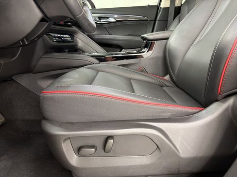 Used 2023 Buick Envision Essence w/ Sport Touring Package AWD/4WD image 13