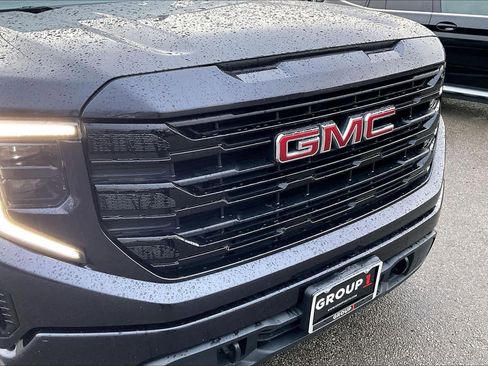 Used 2022 GMC Sierra 1500 Elevation image 26