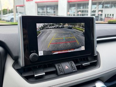 Used 2023 Toyota RAV4 XLE Premium FWD image 23