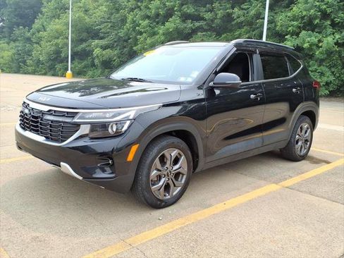 Used 2024 Kia Seltos S AWD/4WD image 4