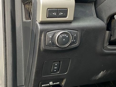Used 2021 Ford F250 Lariat AWD/4WD image 12