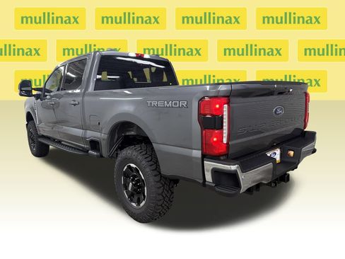 New 2026 Ford F250 Lariat w/ Tremor Off-Road Package AWD/4WD image 9
