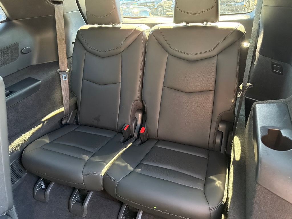 Used 2022 Cadillac XT6 Sport w/ Technology Package AWD/4WD image 23