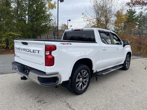 Used 2024 Chevrolet Silverado 1500 LT image 7