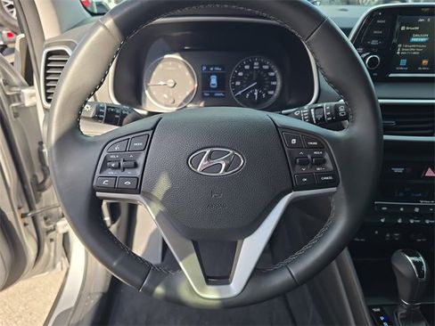 Used 2021 Hyundai Tucson Limited image 25