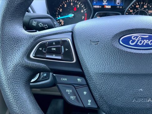 Used 2018 Ford Escape SE w/ Ford Safe & Smart Package AWD/4WD image 24