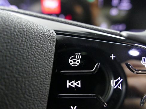 New 2025 Audi Q5 Premium Plus image 18