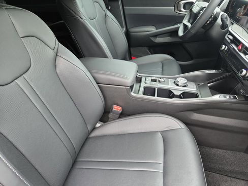 New 2026 Kia Sorento EX FWD image 11