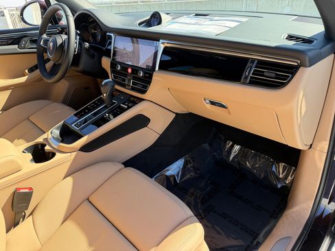 New 2026 Porsche Macan S AWD/4WD image 17