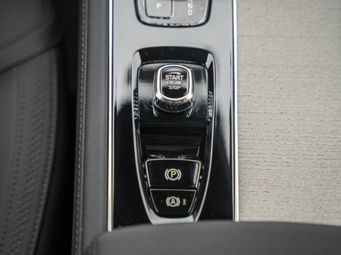 New 2026 Volvo XC90 B6 Plus w/ Protection Package Premier image 26