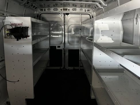 Used 2024 RAM ProMaster 2500 image 15