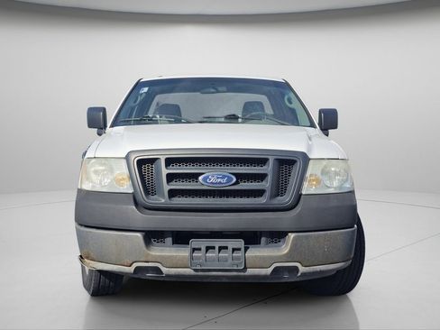 Used 2005 Ford F150 XLT RWD image 3
