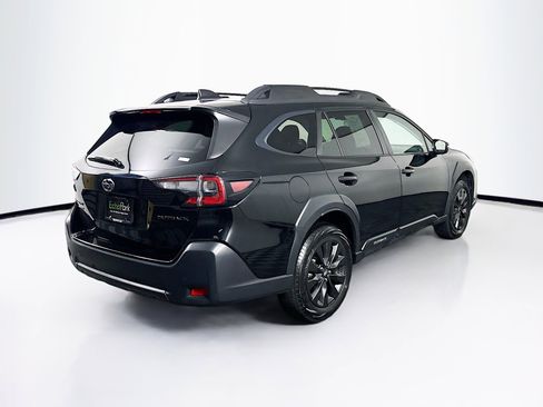Used 2025 Subaru Outback Onyx Edition AWD/4WD image 9