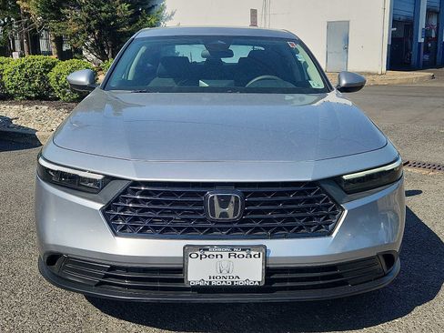 Certified 2023 Honda Accord LX image 2
