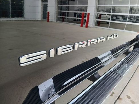 Used 2024 GMC Sierra 3500 SLT w/ SLT Premium Package image 35