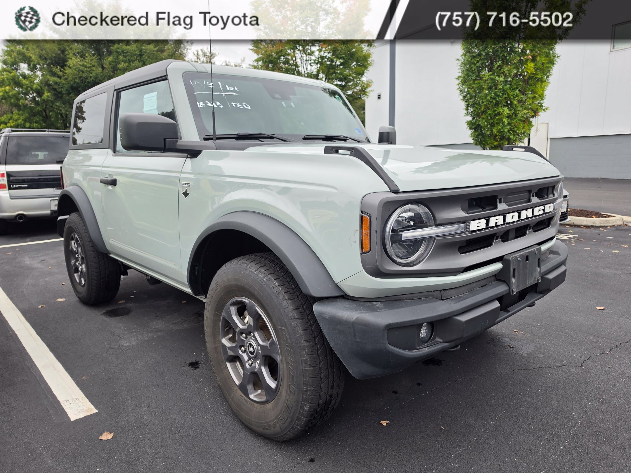 Used 2024 Ford Bronco Big Bend AWD/4WD image 3