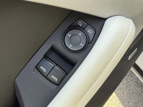 Used 2023 Chevrolet Camaro LT image 16