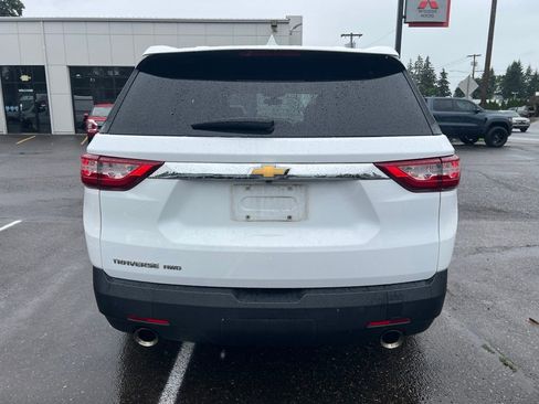 Used 2018 Chevrolet Traverse LS AWD/4WD image 6
