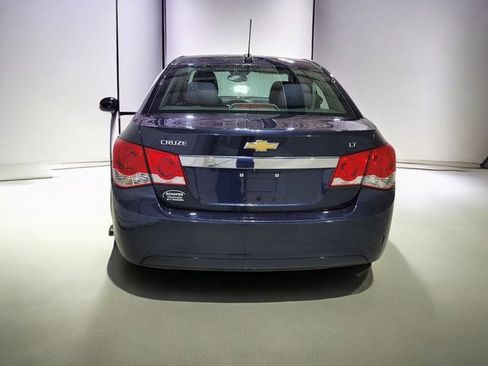 Used 2015 Chevrolet Cruze LT image 16