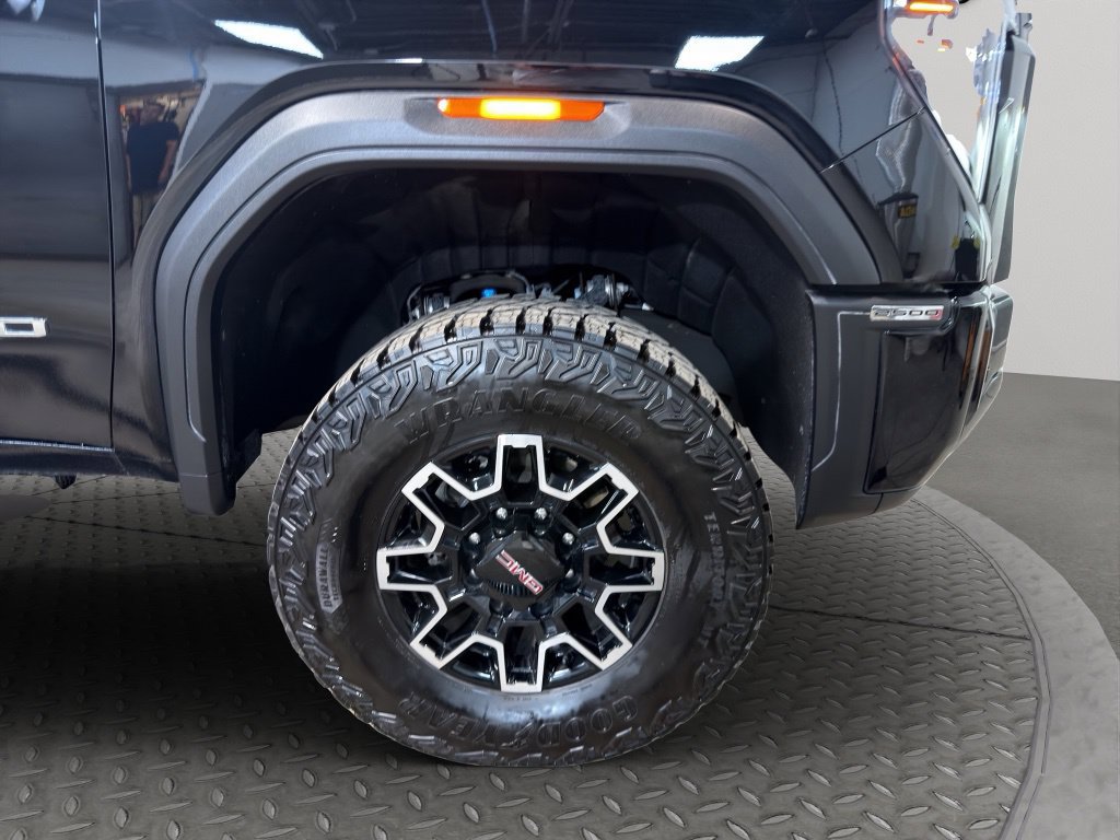 Used 2026 GMC Sierra 2500 AT4X AWD/4WD image 25