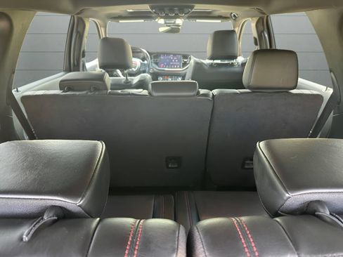 Used 2024 Dodge Durango GT AWD/4WD image 11