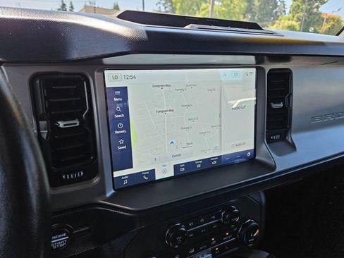 Used 2022 Ford Bronco Outer Banks AWD/4WD image 34