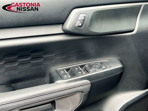 Used 2025 Ford Ranger XLT w/ Equipment Group 301A High image 23