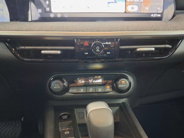 Used 2026 Nissan Kicks SV FWD image 22