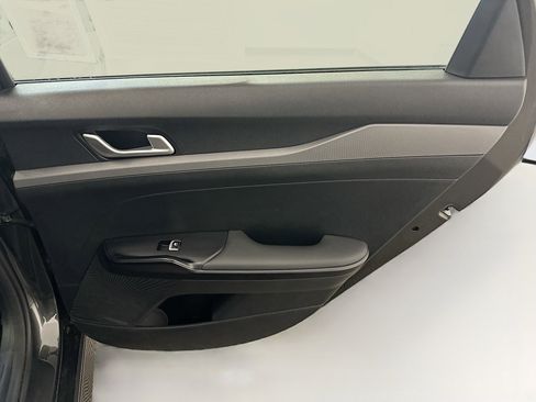 Used 2025 Kia K5 LXS image 30