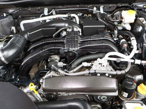 Used 2022 Subaru Outback Touring image 31