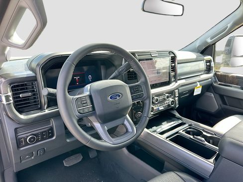 New 2026 Ford F250 Lariat w/ Tremor Off-Road Package AWD/4WD image 6