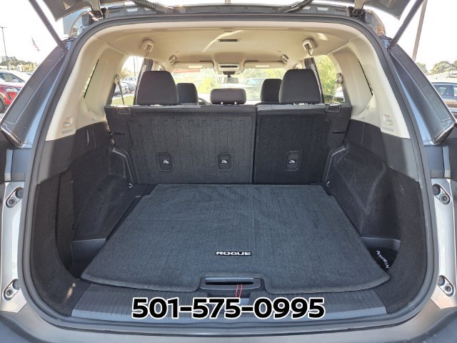 Used 2023 Nissan Rogue SV AWD/4WD image 15